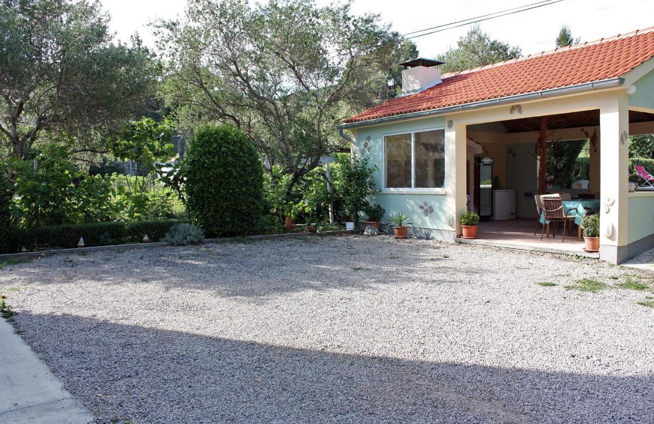 Family friendly apartments with a swimming pool Supetarska Draga - Donja, Rab - 2019 Bagian luar foto