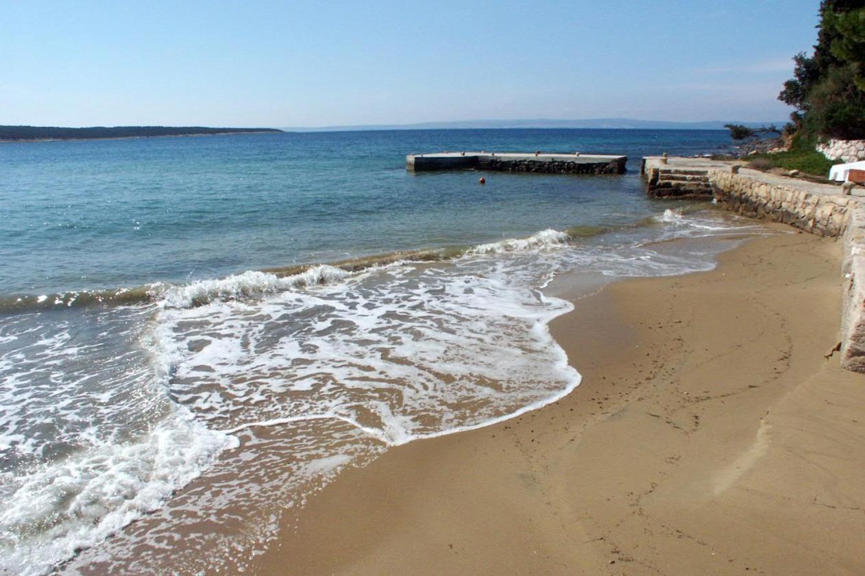Family friendly apartments with a swimming pool Supetarska Draga - Donja, Rab - 2019 Bagian luar foto